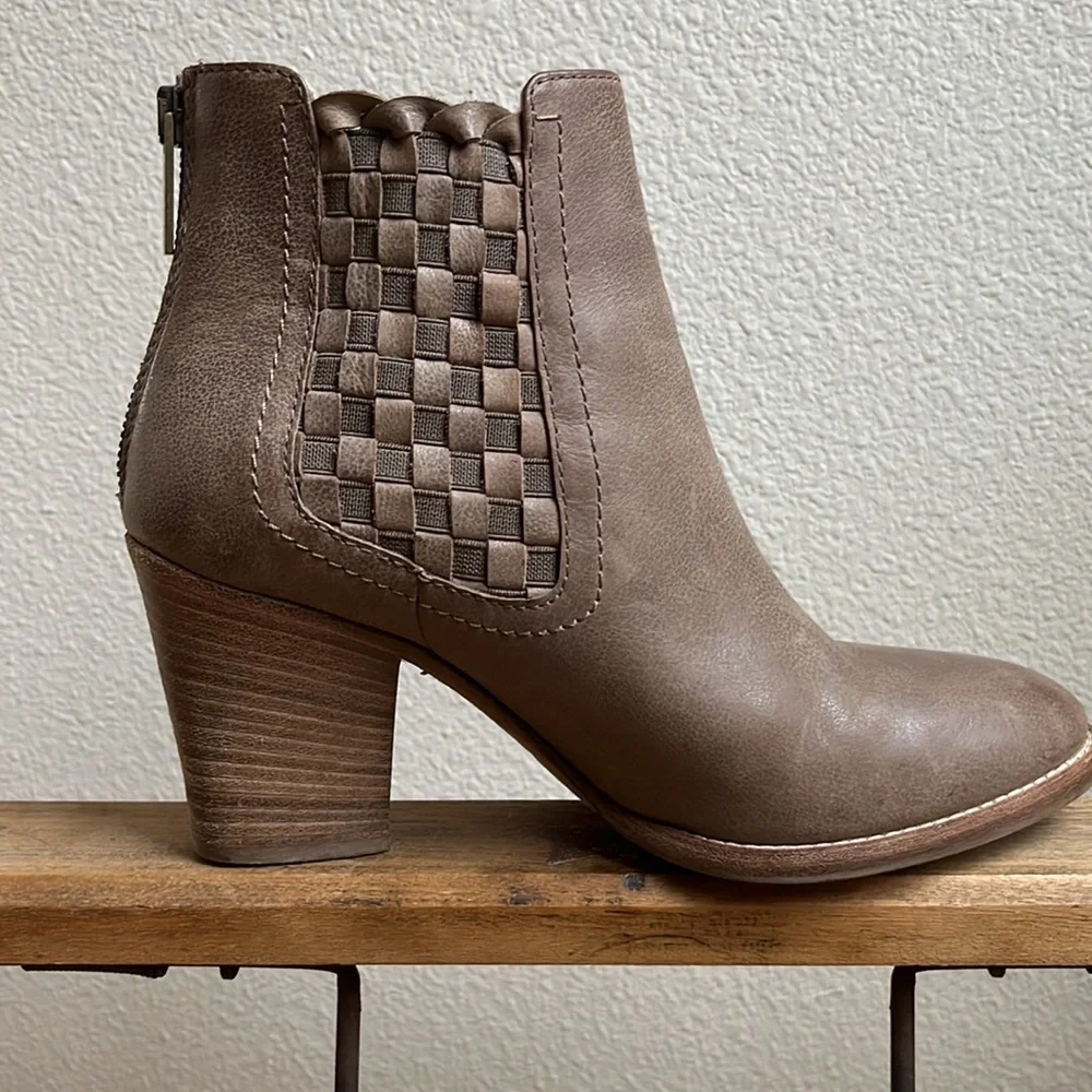 Aquatalia Basket-Weave Tan Leather Frannie Weatherproof Ankle Heeled Booties - Picture 3 of 15